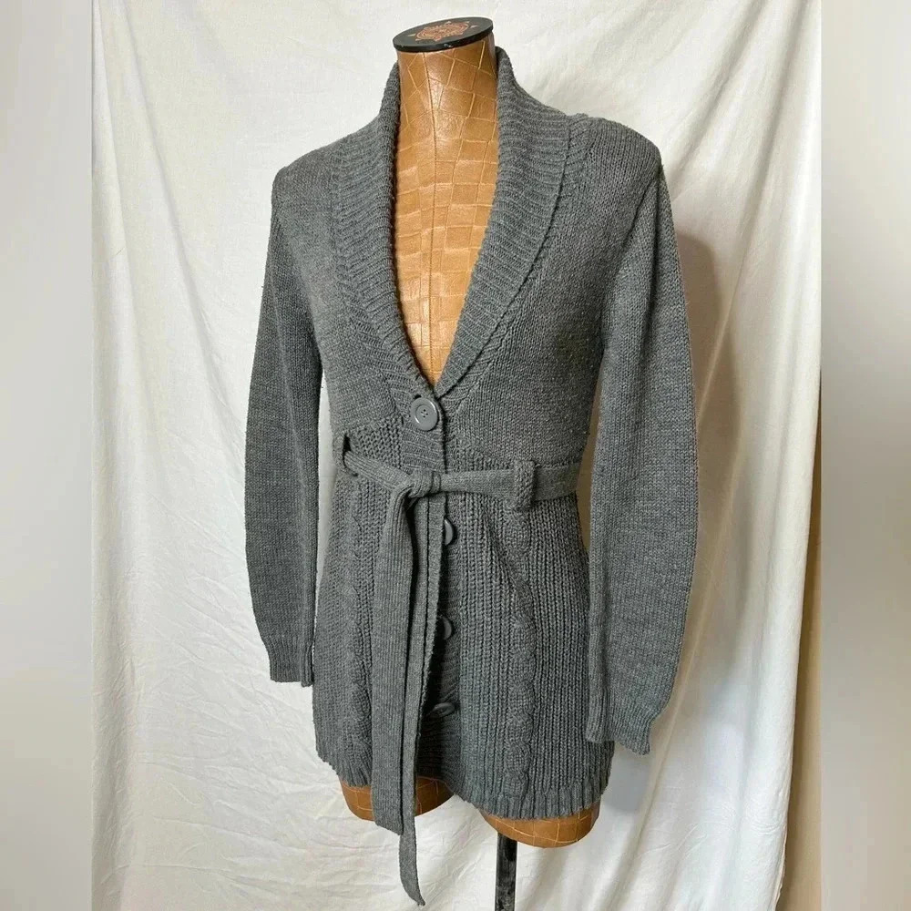 Forever 21 Women’s size Small Gray belted cardigan
